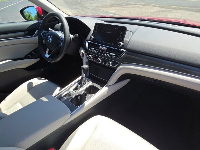 Used 2019 Honda Accord LX image 17