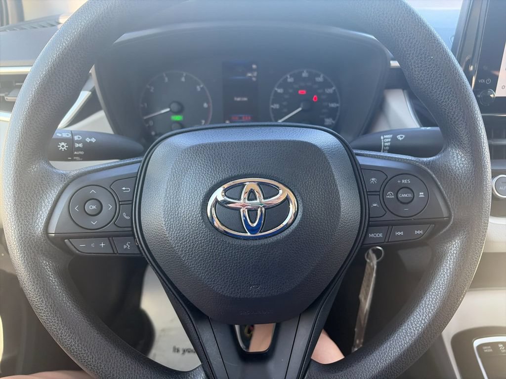 Used 2024 Toyota Corolla LE FWD image 26