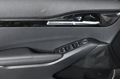 Certified 2025 Kia Seltos EX image 19