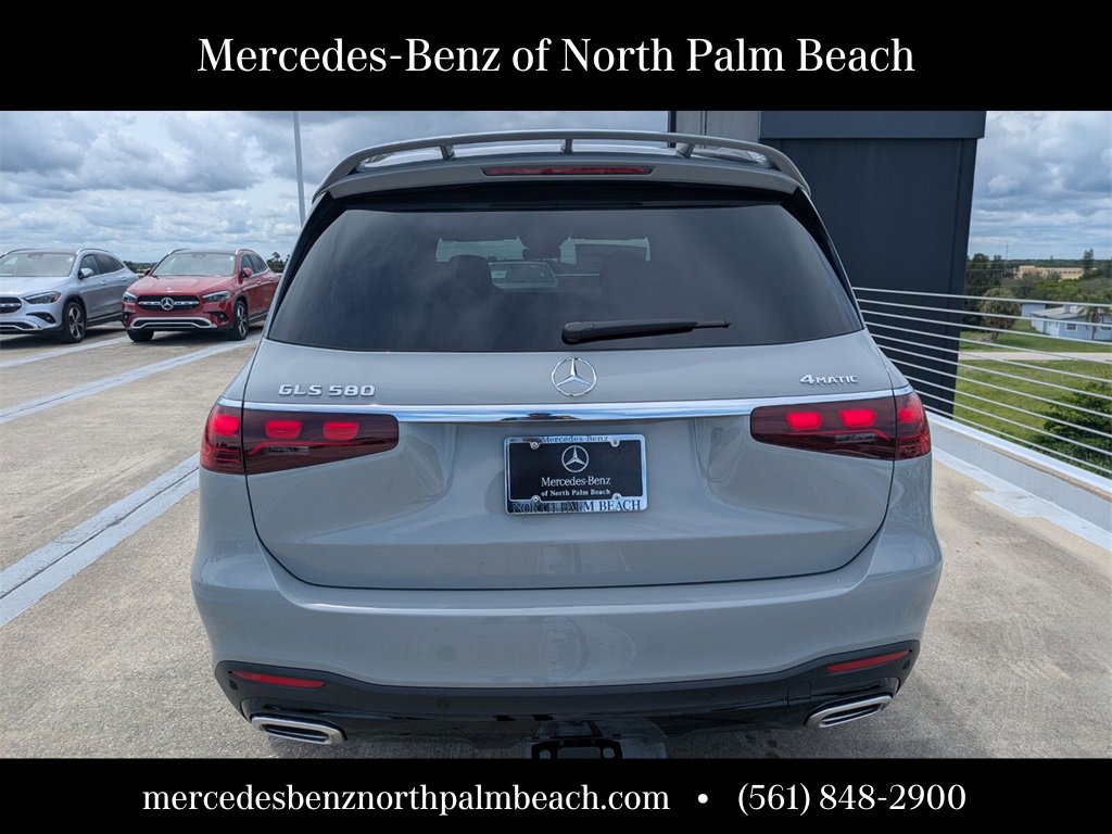 New 2026 Mercedes-Benz GLS 580 4MATIC image 5