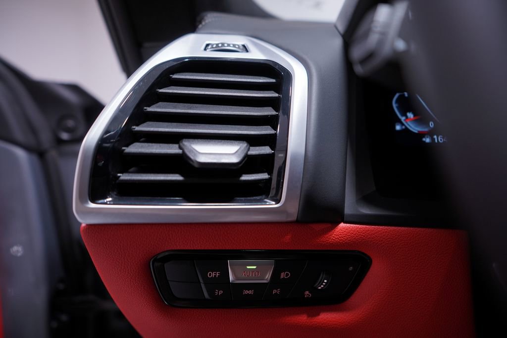 Used 2026 BMW 840i image 19