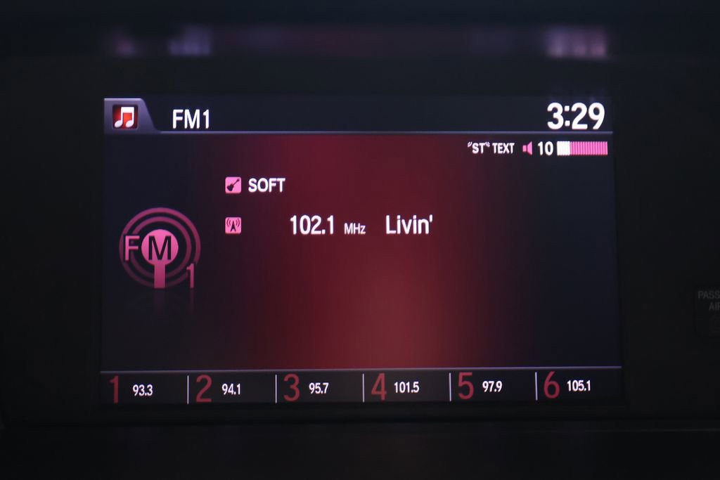 Used 2016 Honda Accord Sport image 26