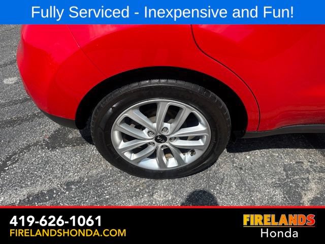 Used 2017 Kia Soul + FWD image 33