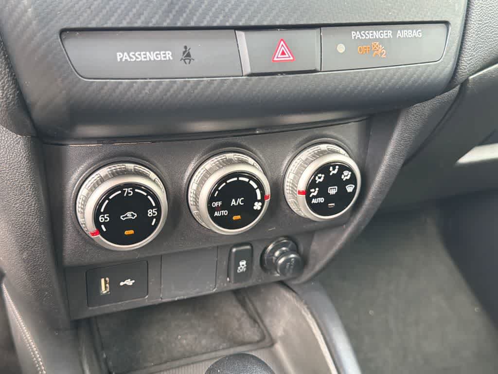 Used 2024 Mitsubishi Outlander Sport AWD image 28