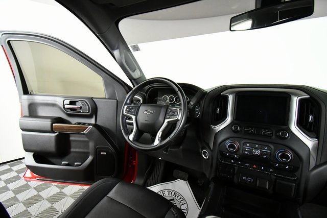 Used 2021 Chevrolet Silverado 1500 LT Trail Boss w/ Convenience Package II image 19