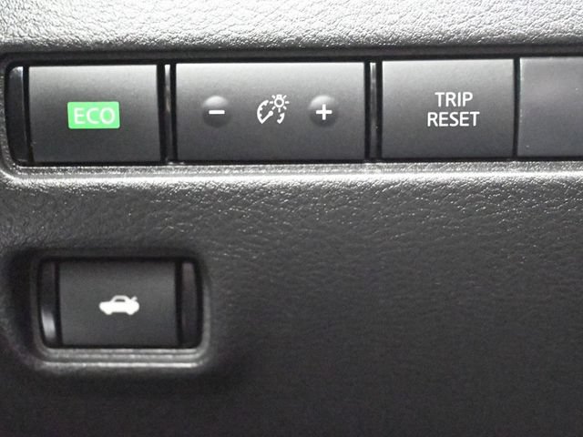 Used 2023 Nissan Sentra SR FWD image 28
