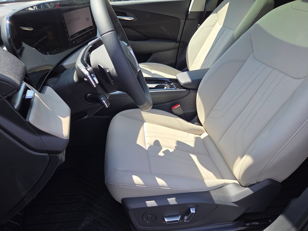 New 2026 Audi Q3 quattro 2.0T AWD/4WD image 18