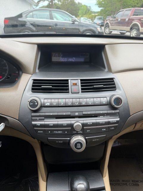 Used 2010 Honda Accord LX image 17