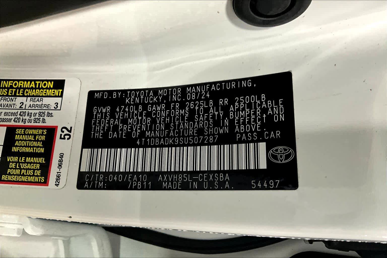 Certified 2025 Toyota Camry SE image 33