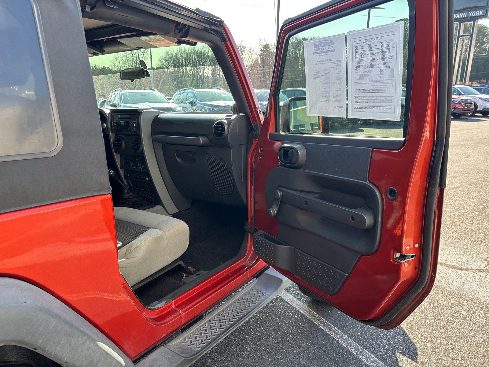 Used 2009 Jeep Wrangler X image 33