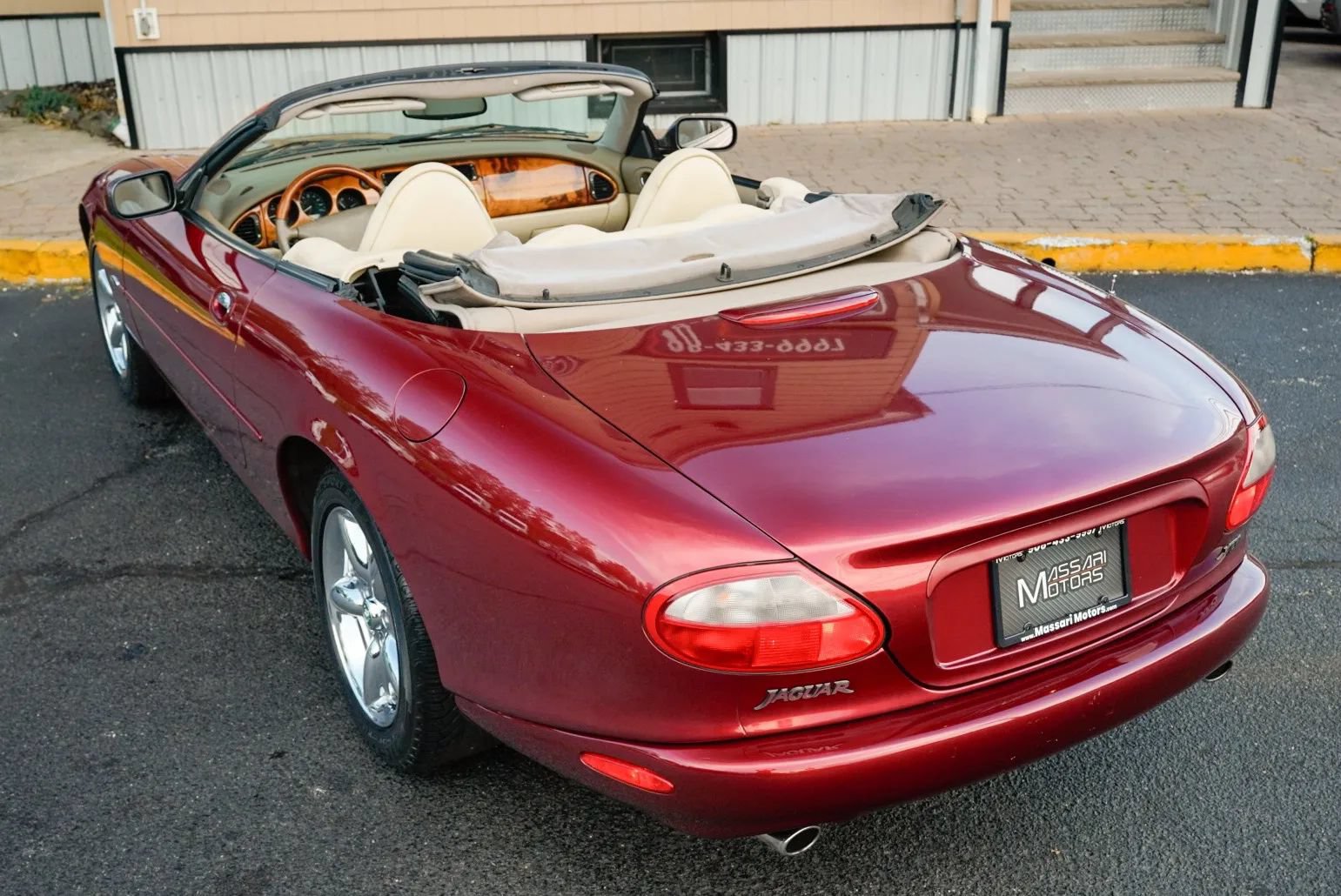 Used 1997 Jaguar XK8 Convertible RWD image 7