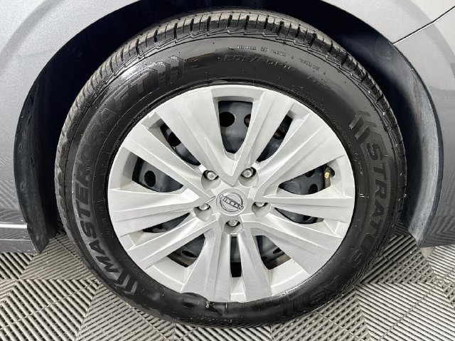 Used 2024 Nissan Sentra S FWD image 29