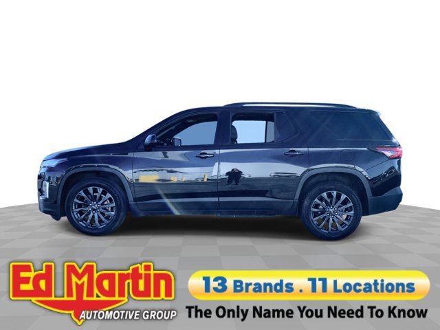 Certified 2023 Chevrolet Traverse RS w/ LPO, Floor Liner Package image 1