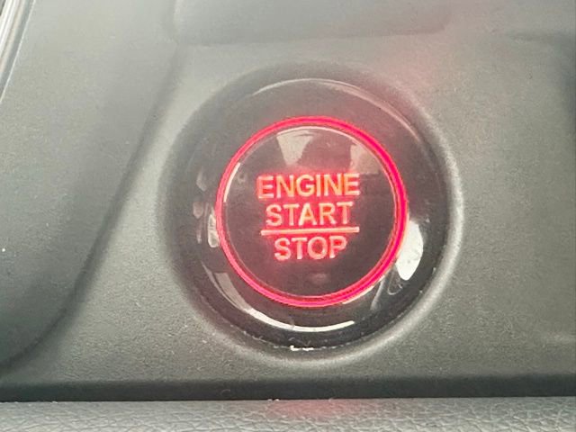 Used 2024 Honda Pilot Touring image 15