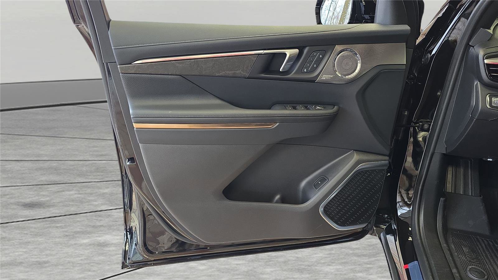 New 2026 Buick Enclave Avenir w/ Super Cruise Package image 27