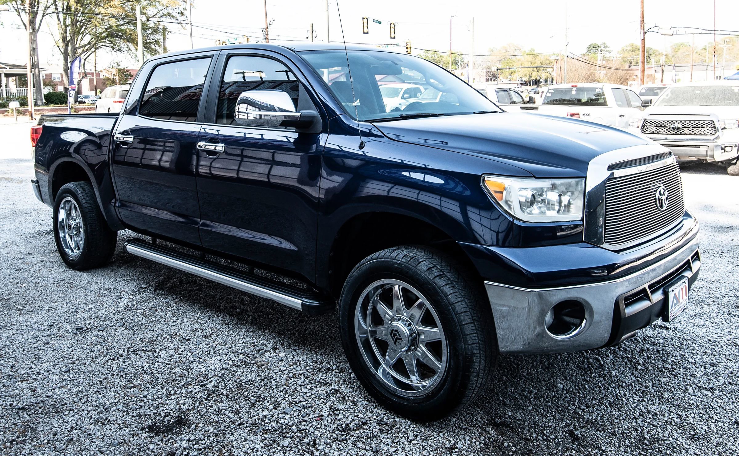 Used 2011 Toyota Tundra 2WD CrewMax w/ Tow Pkg image 15