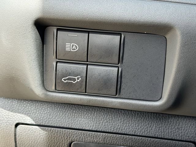 Used 2022 Toyota Highlander XLE image 26