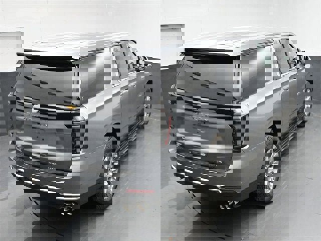 New 2026 Chevrolet Suburban Premier image 42