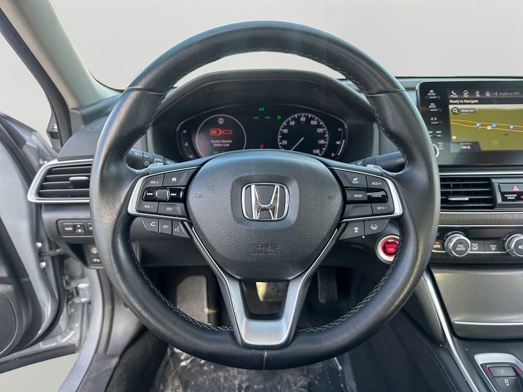 Used 2018 Honda Accord Touring image 12