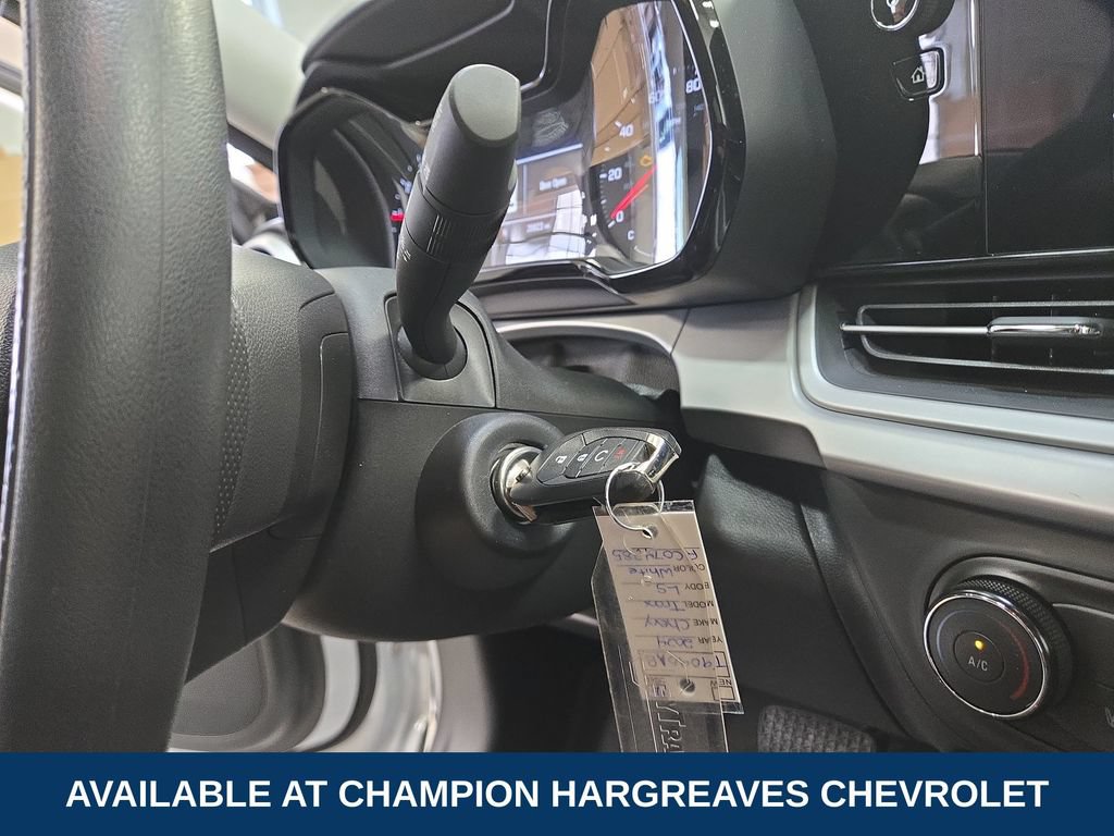 Used 2024 Chevrolet Trax LS w/ LS Convenience Package FWD image 22