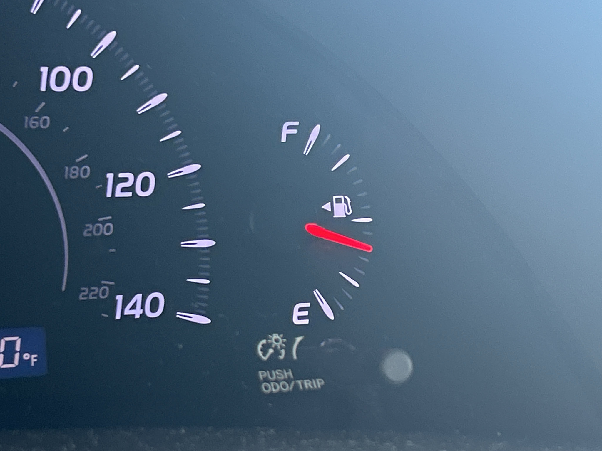Used 2010 Toyota Camry LE FWD image 28