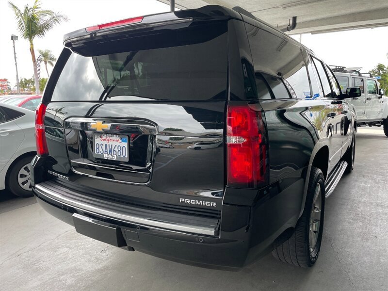 Used 2020 Chevrolet Suburban Premier image 11
