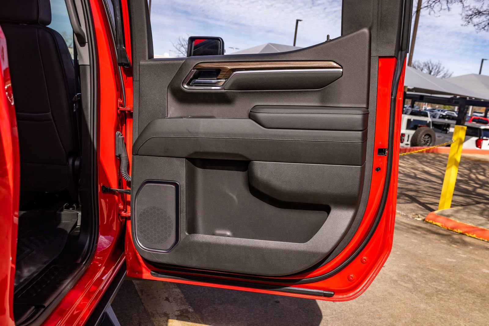 Used 2022 Chevrolet Silverado 1500 LT Trail Boss w/ Convenience Package II AWD/4WD image 36