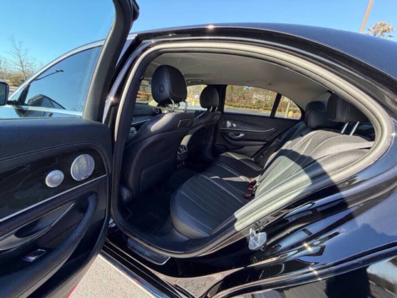 Used 2018 Mercedes-Benz E 300 4MATIC image 13