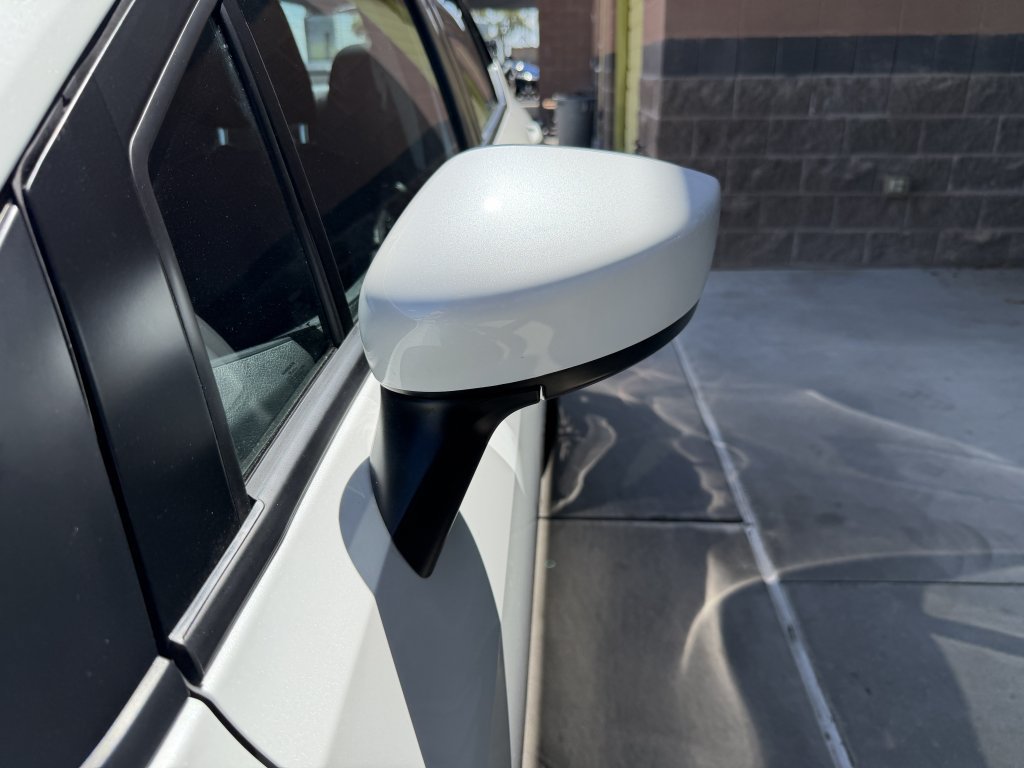 Used 2025 Nissan Versa SV w/ Trunk Package FWD image 12
