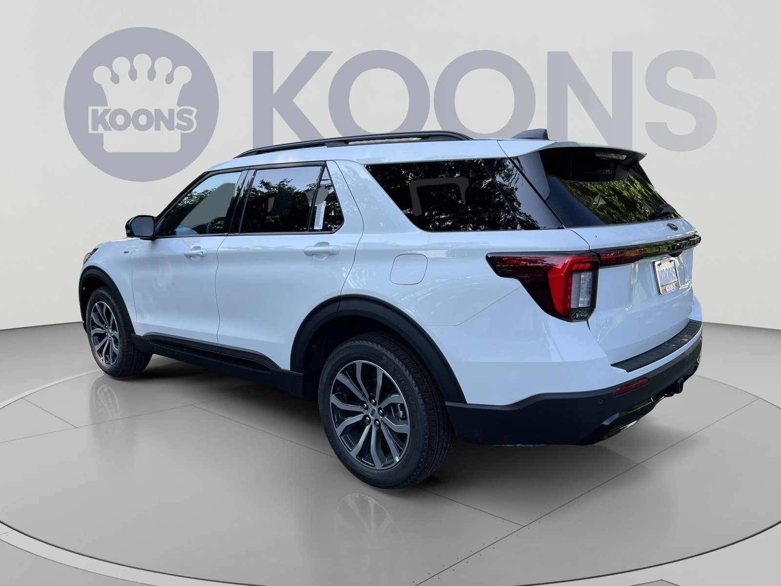 New 2026 Ford Explorer ST-Line AWD/4WD image 8