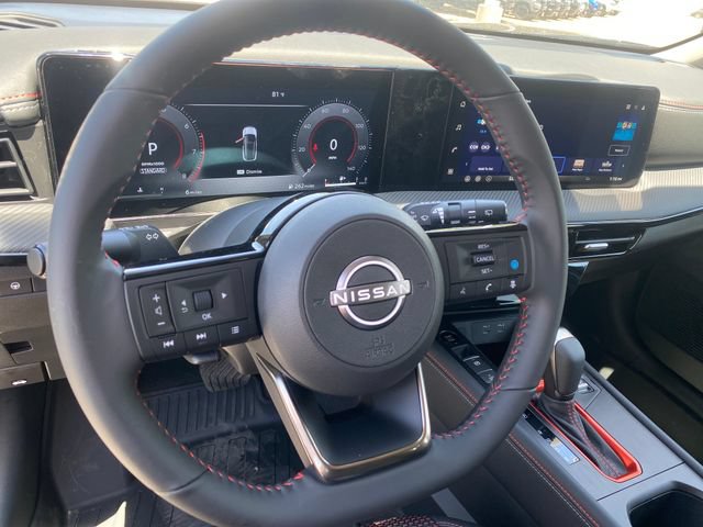 New 2026 Nissan Kicks SR AWD/4WD image 12