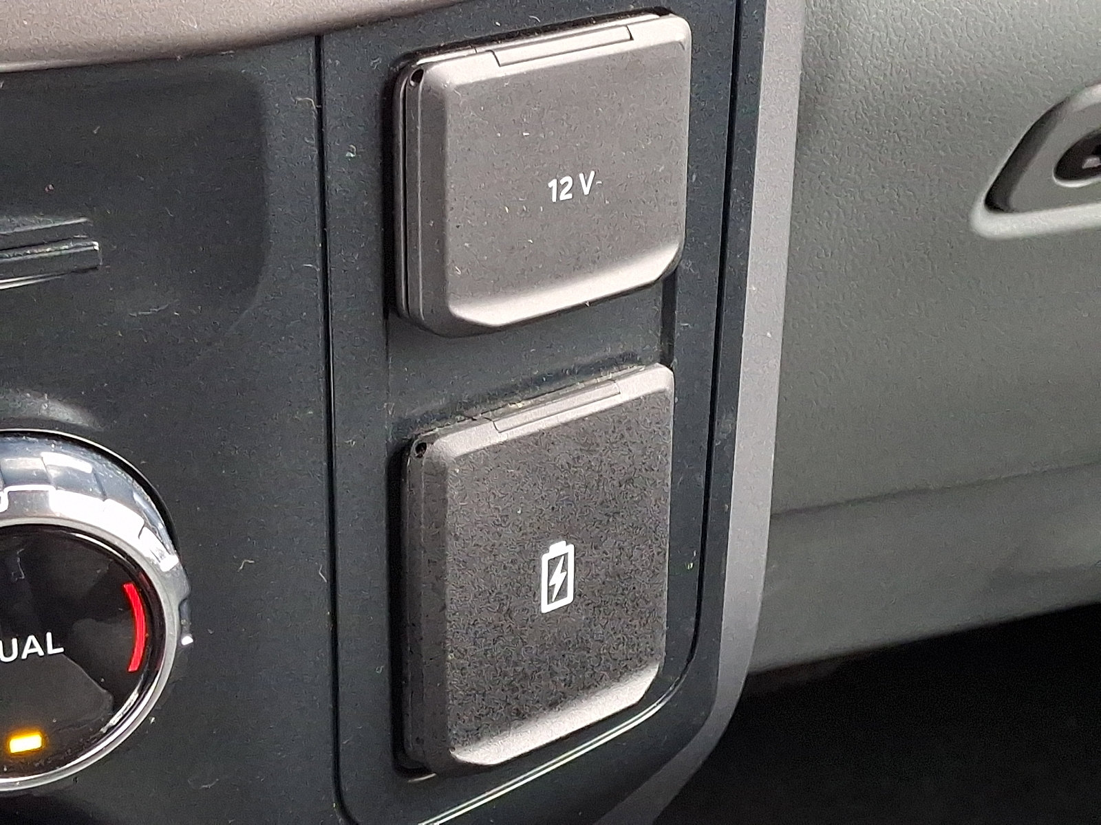 Used 2025 Ford F150 XLT w/ Equipment Group 301A Standard image 24