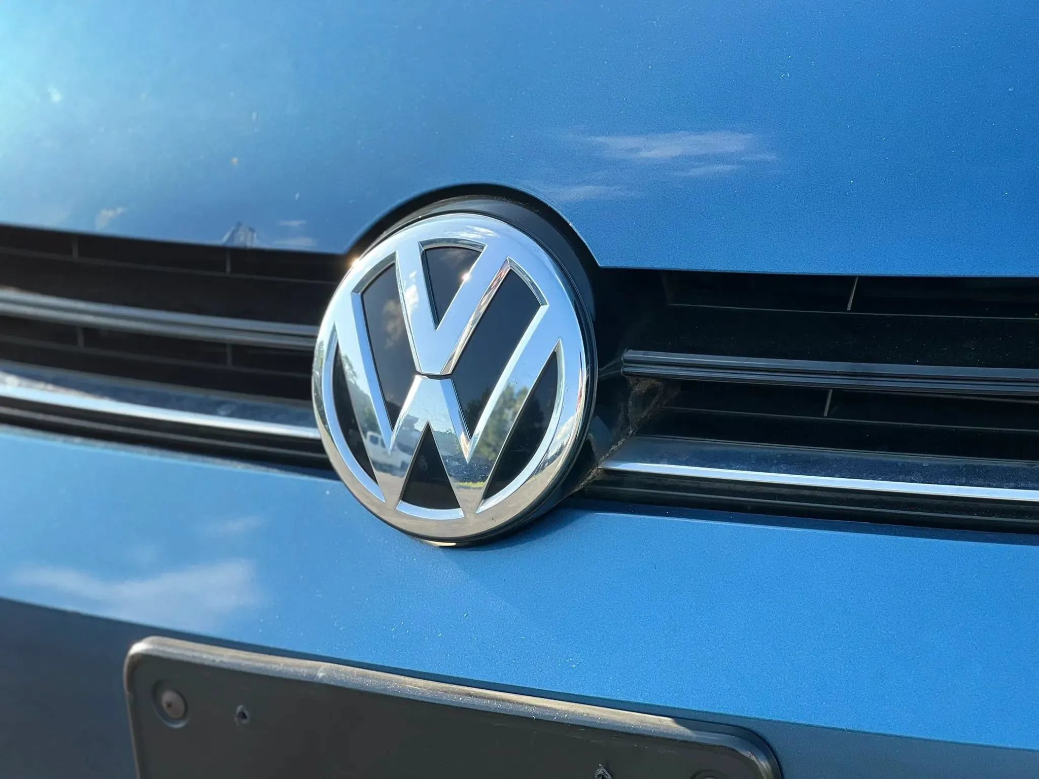 Used 2016 Volkswagen Golf Limited Edition FWD image 9