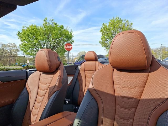 Used 2023 BMW M850i xDrive Convertible AWD/4WD image 14