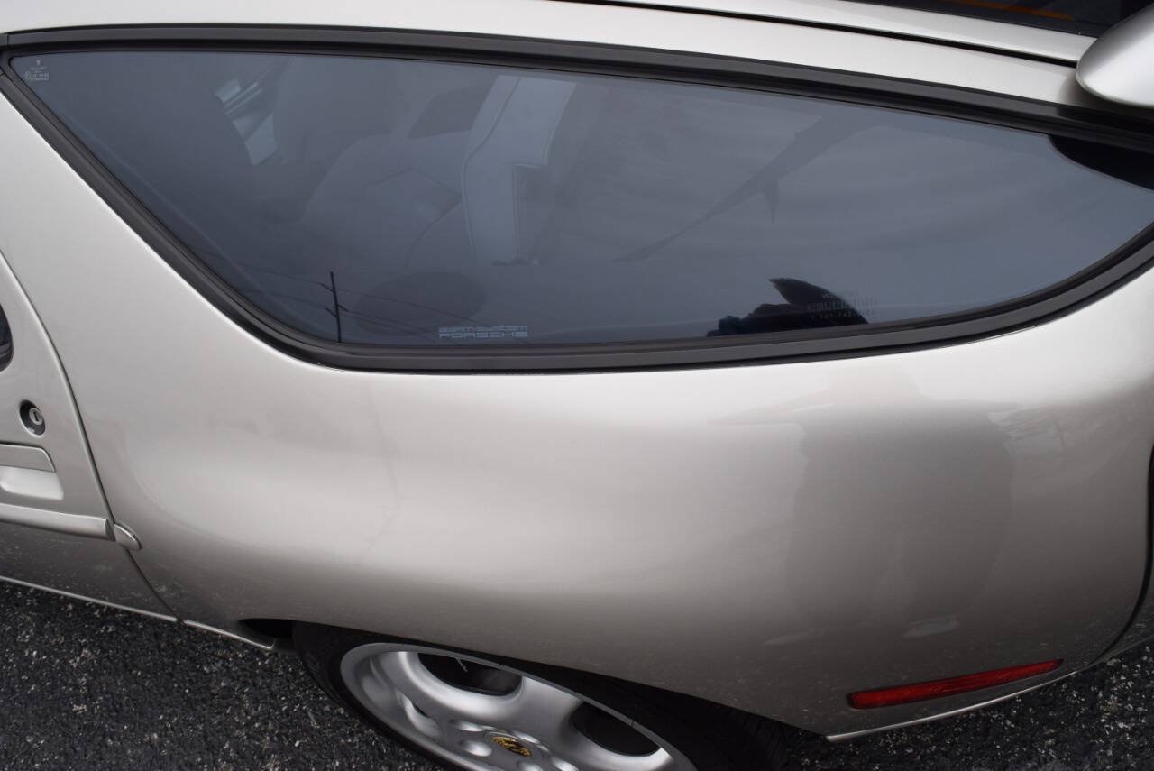 Used 1993 Porsche 928 GTS RWD image 7