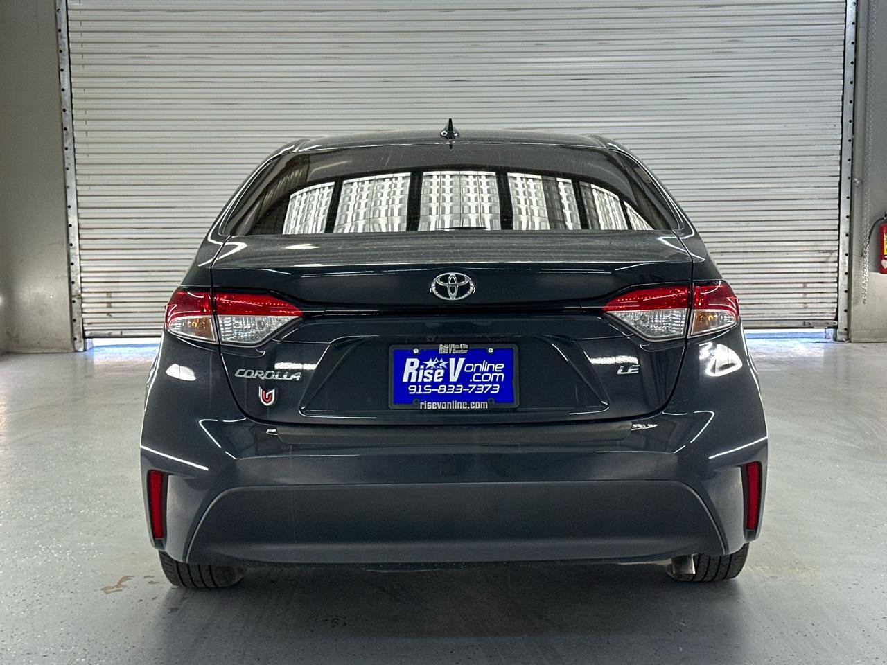 Used 2025 Toyota Corolla LE FWD image 6