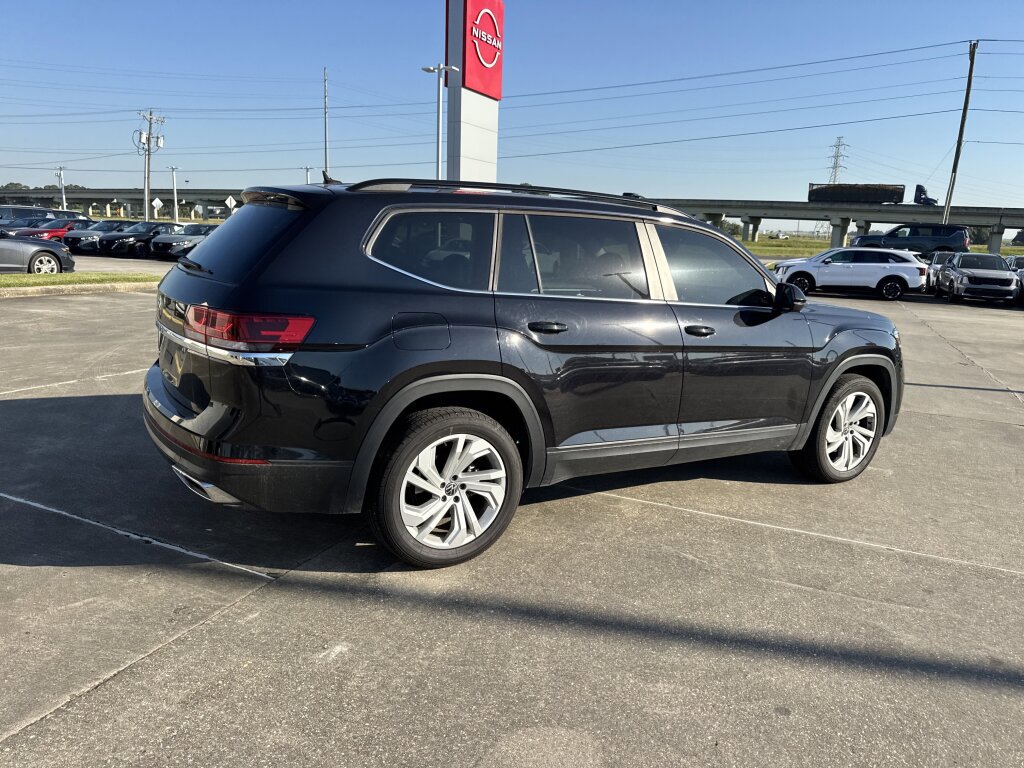 Used 2022 Volkswagen Atlas SE image 15