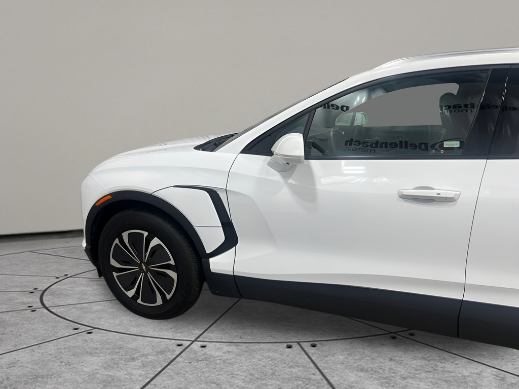 Certified 2024 Chevrolet Blazer EV LT AWD/4WD image 17