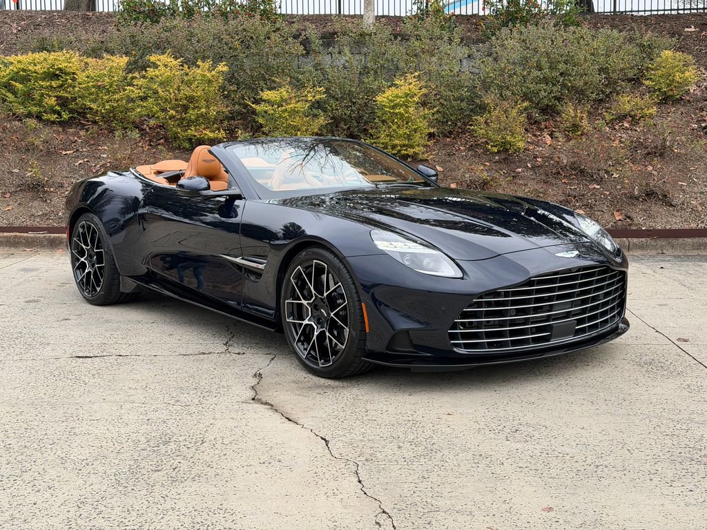 New 2026 Aston Martin Vanquish Convertible image 18