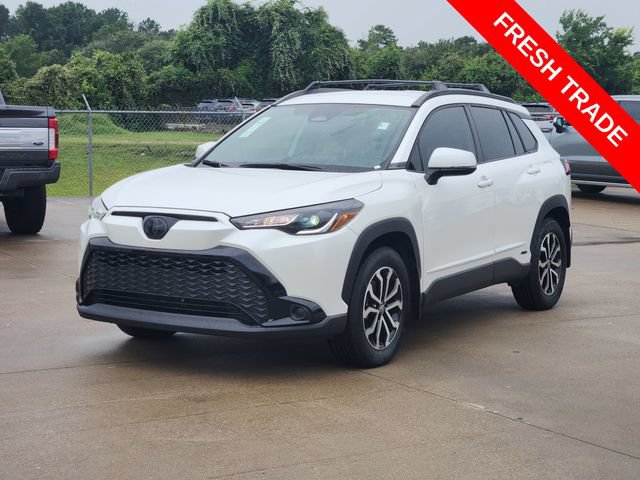 Used 2024 Toyota Corolla Cross AWD Hybrid image 3