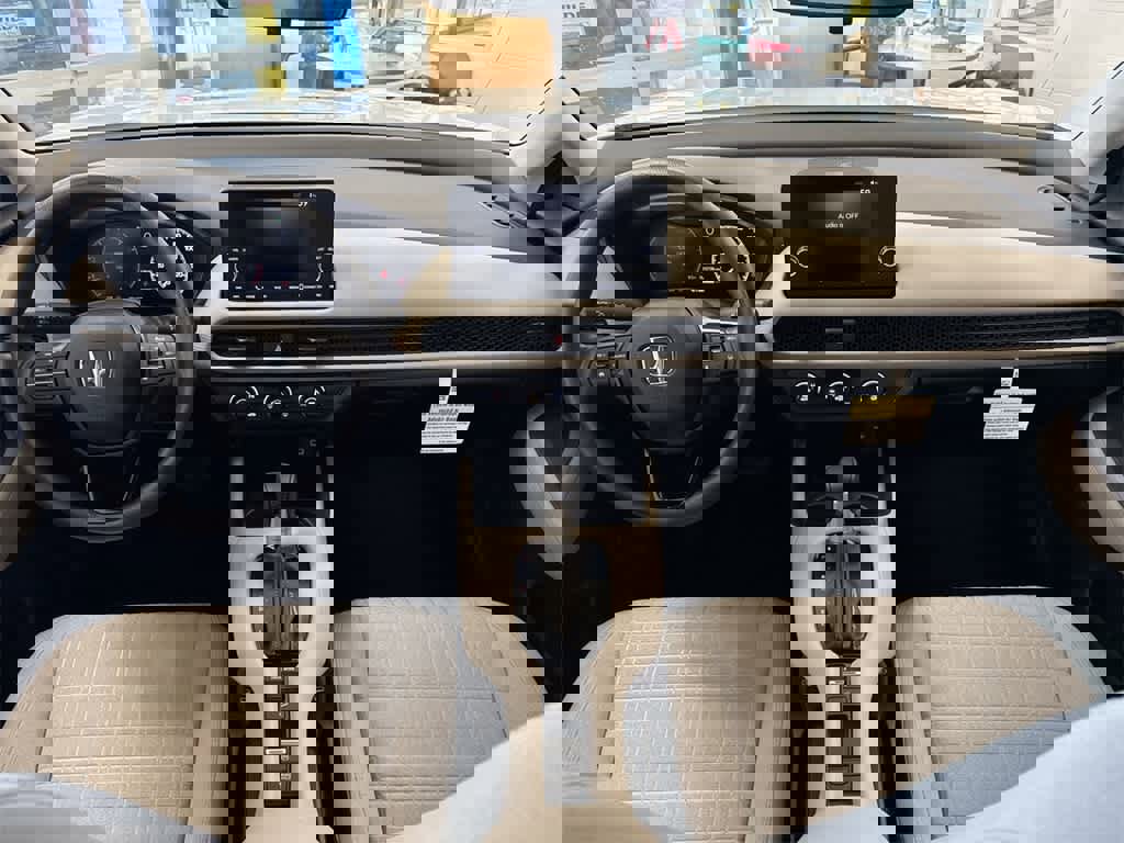 Certified 2025 Honda HR-V LX image 15