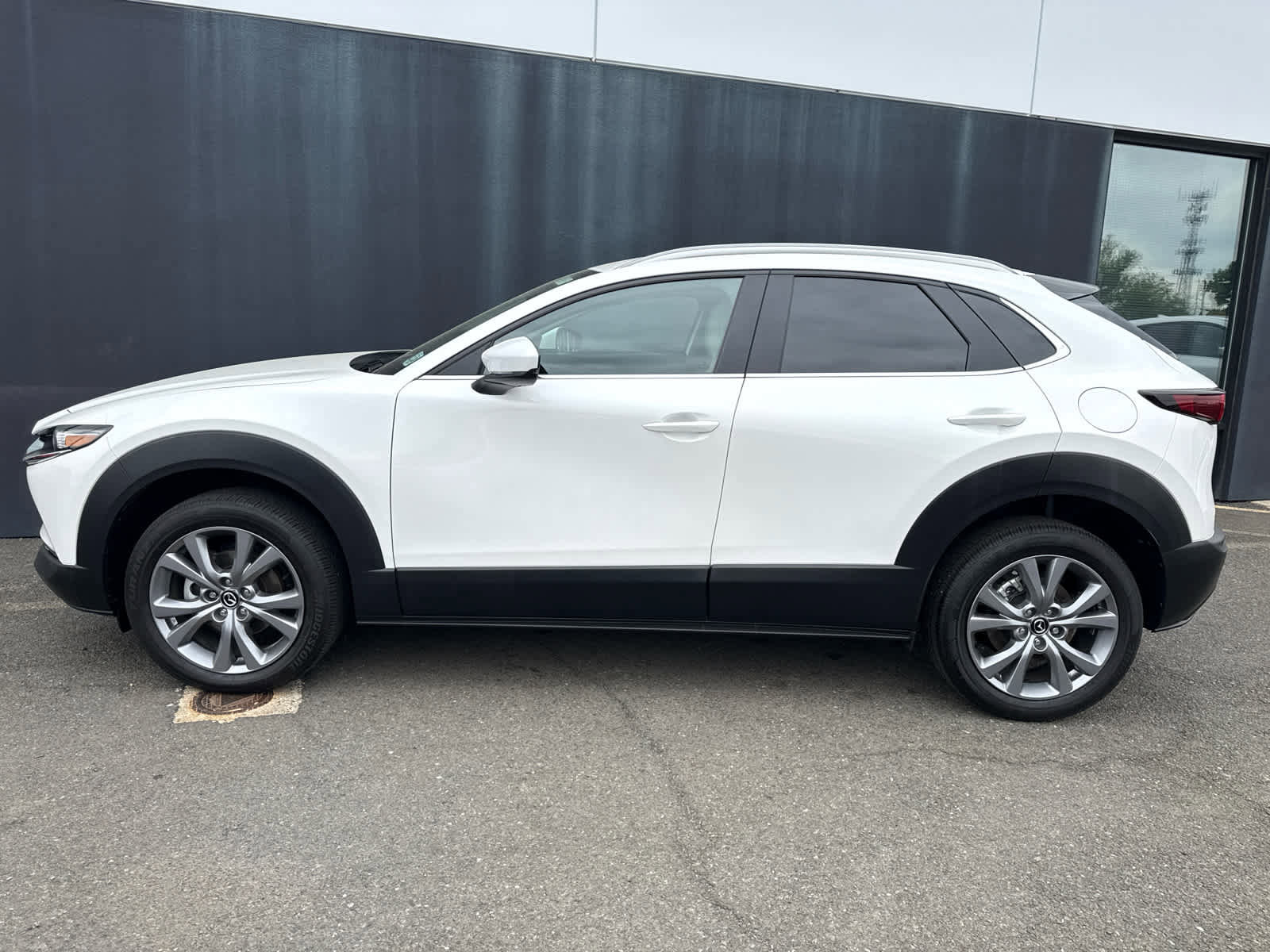 Certified 2025 MAZDA CX-30 AWD 2.5 S w/ Preferred Package image 3