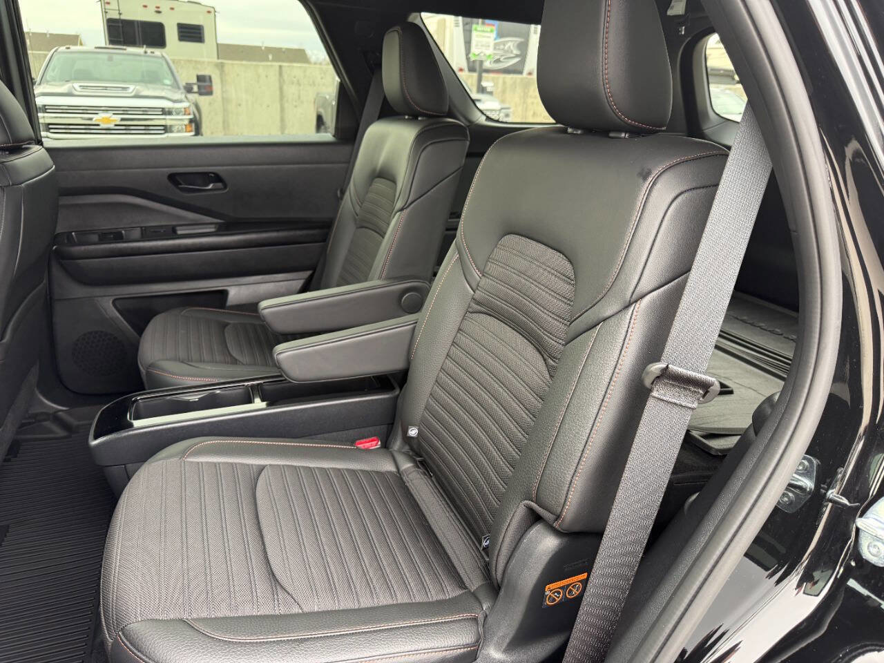 Used 2025 Nissan Pathfinder Rock Creek image 20