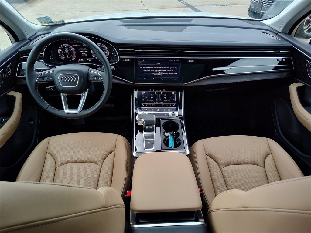 Used 2025 Audi Q7 3.0T Premium Plus image 31