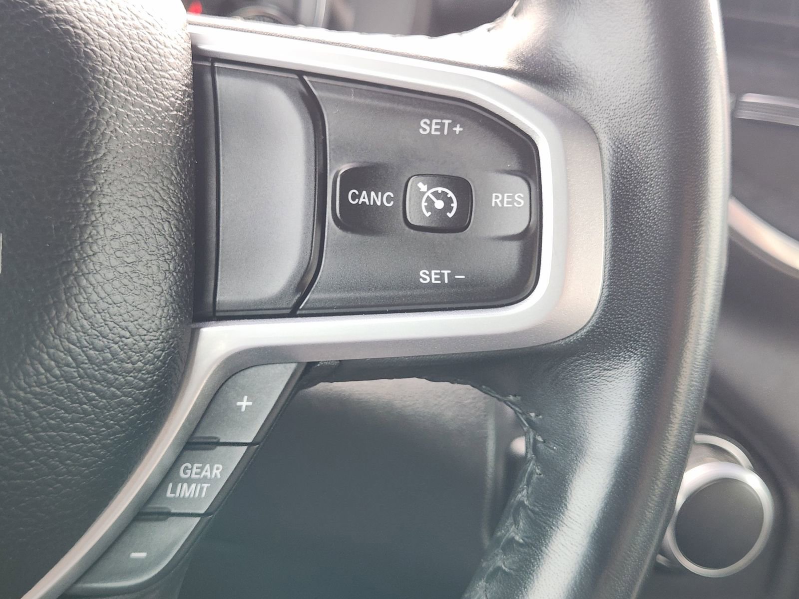 Used 2022 RAM 1500 Big Horn RWD image 31