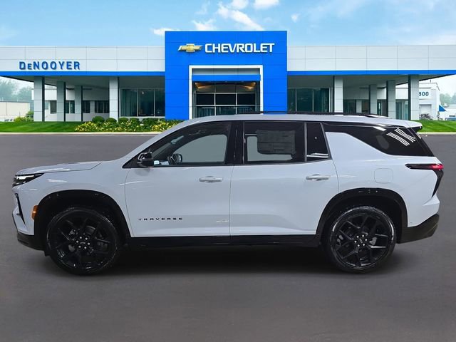 New 2026 Chevrolet Traverse RS w/ LPO, Floor Liner Package image 11