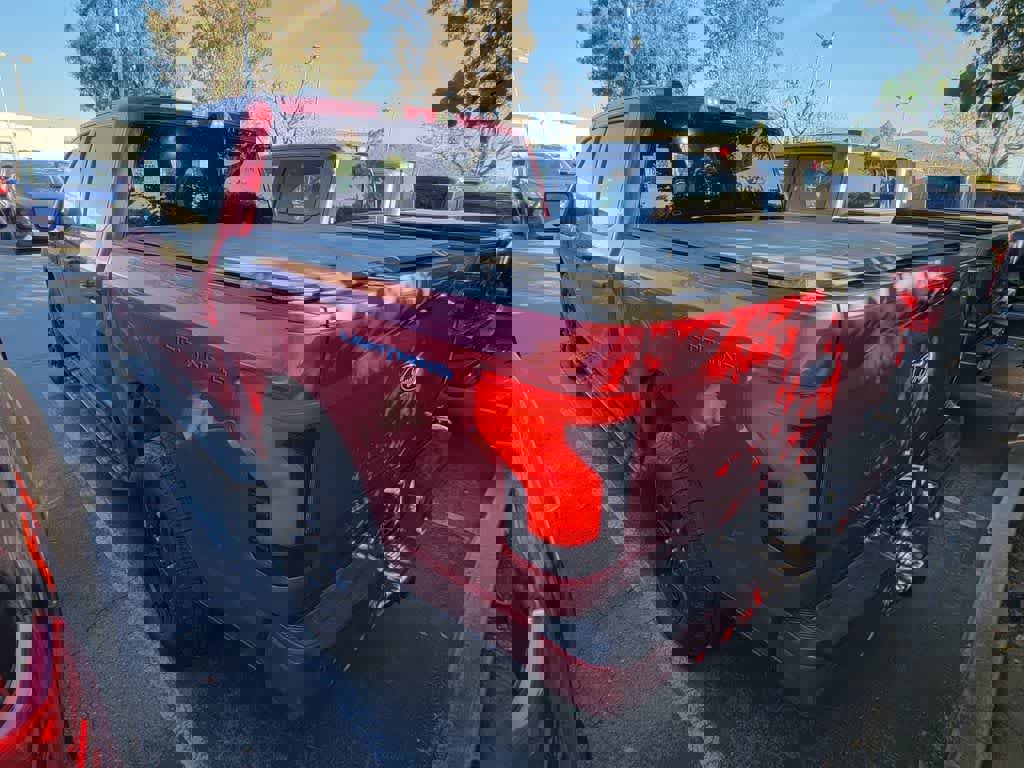 Used 2025 Ford F150 Lightning XLT image 8