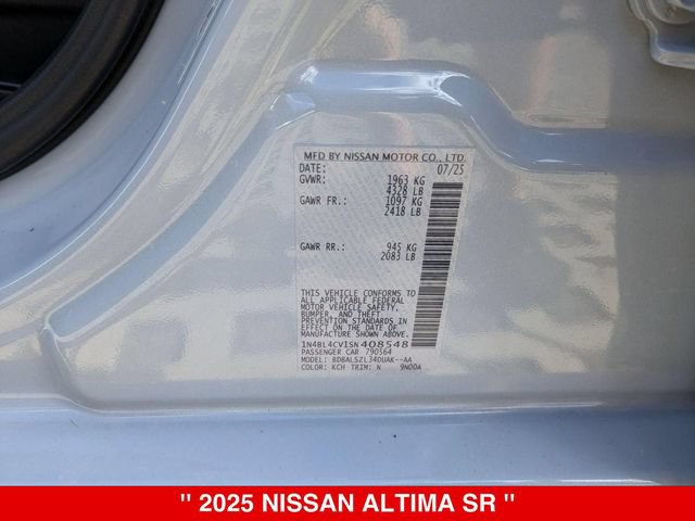 New 2025 Nissan Altima 2.5 SR w/ SR Premium Package FWD image 32