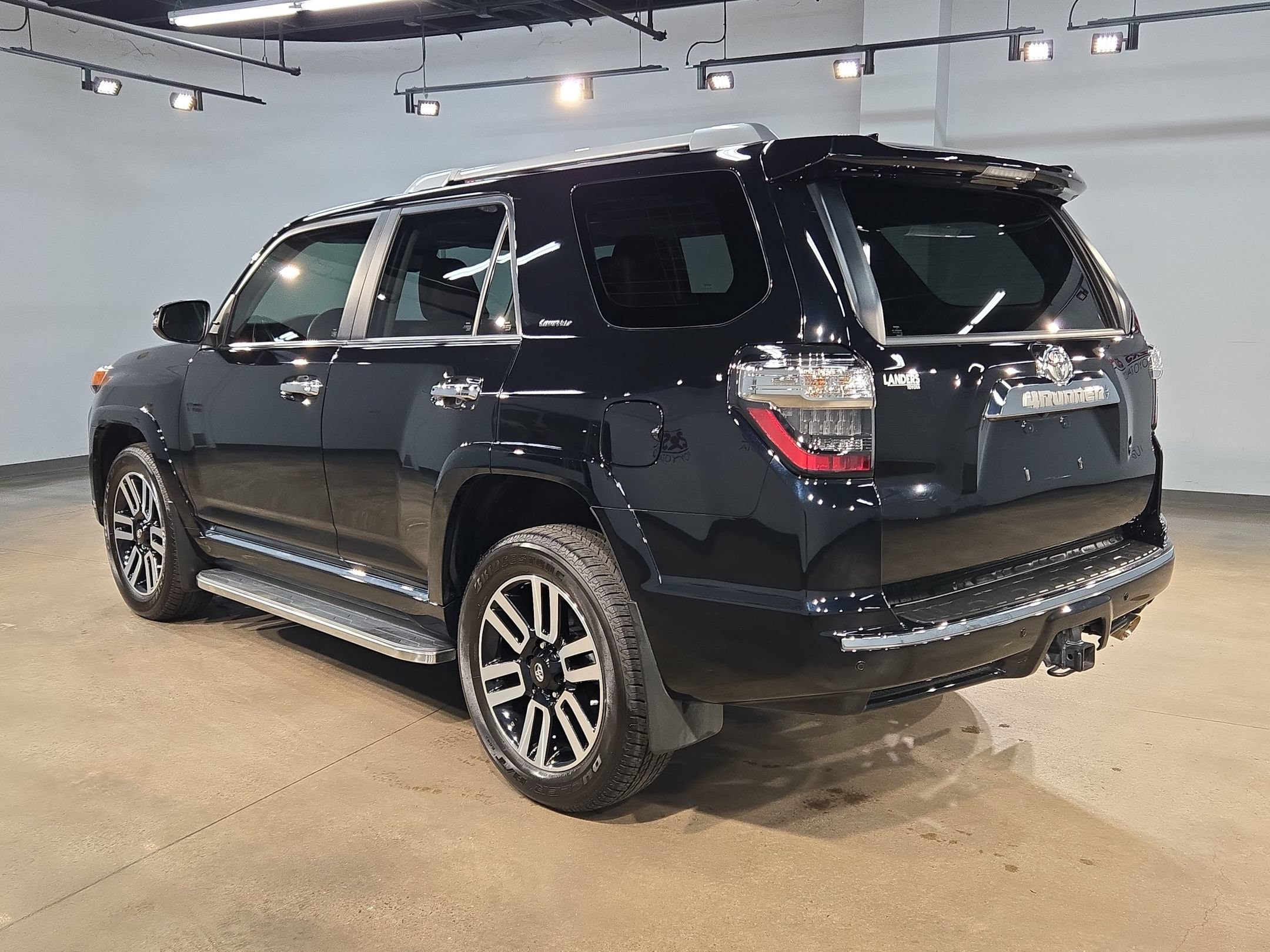 Certified 2024 Toyota 4Runner Limited AWD/4WD image 5