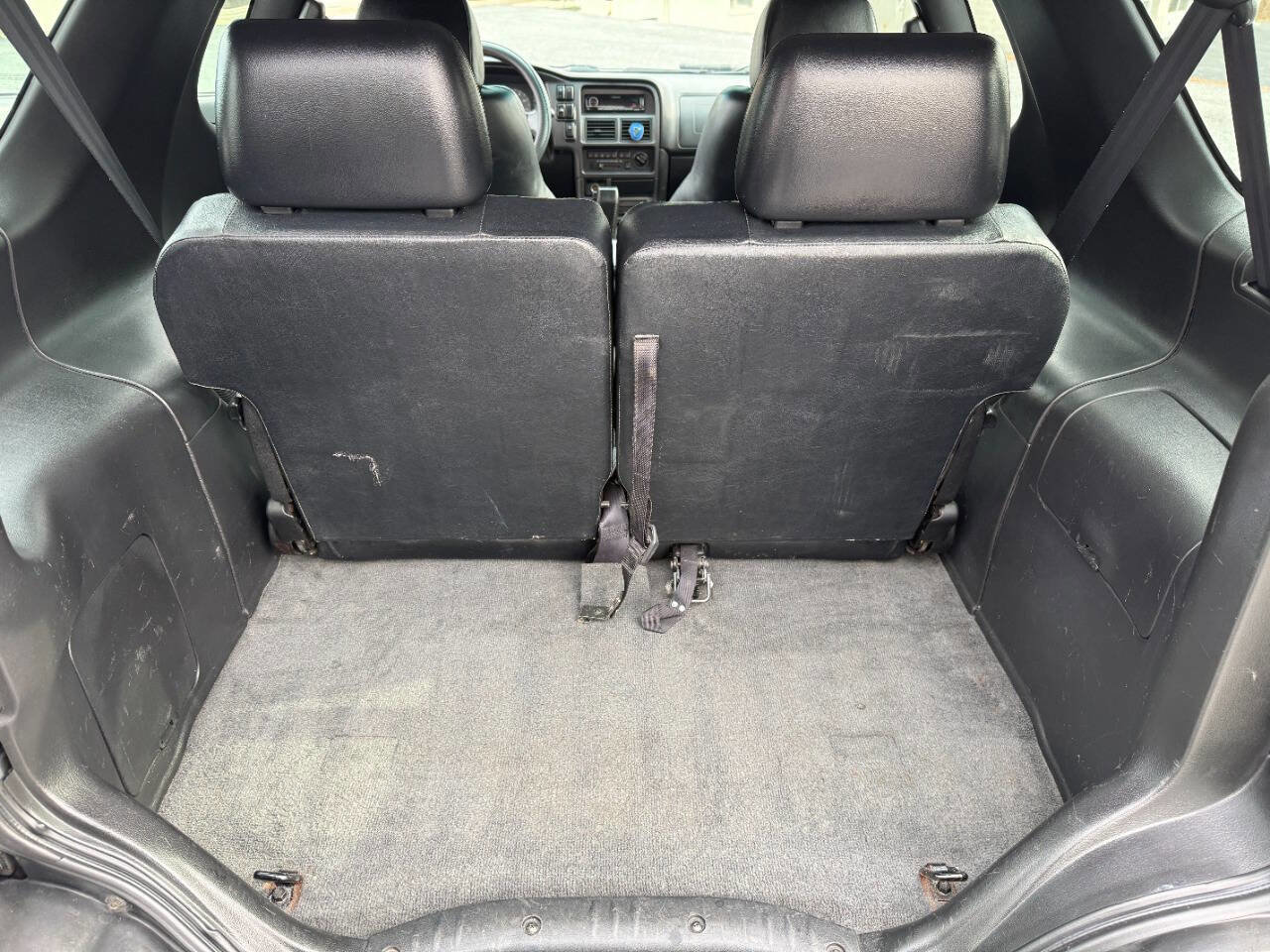 Used 2000 Isuzu VehiCROSS image 23